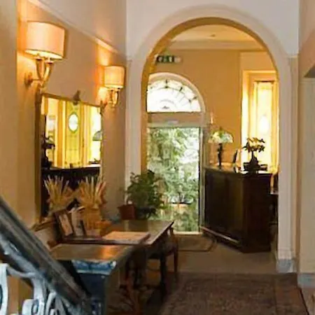 Hotel Silva 3*